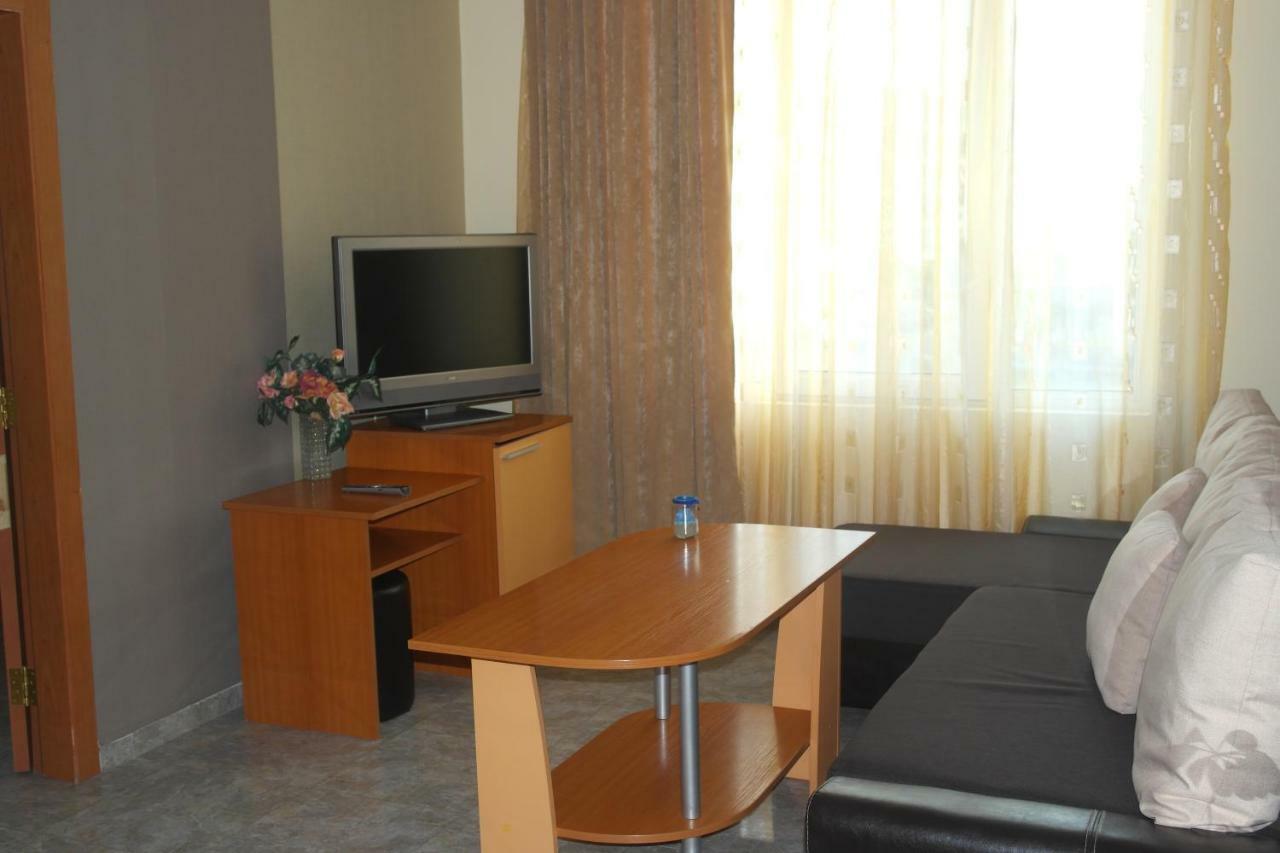 Hotel Prestige House Pantai Sunny Luaran gambar